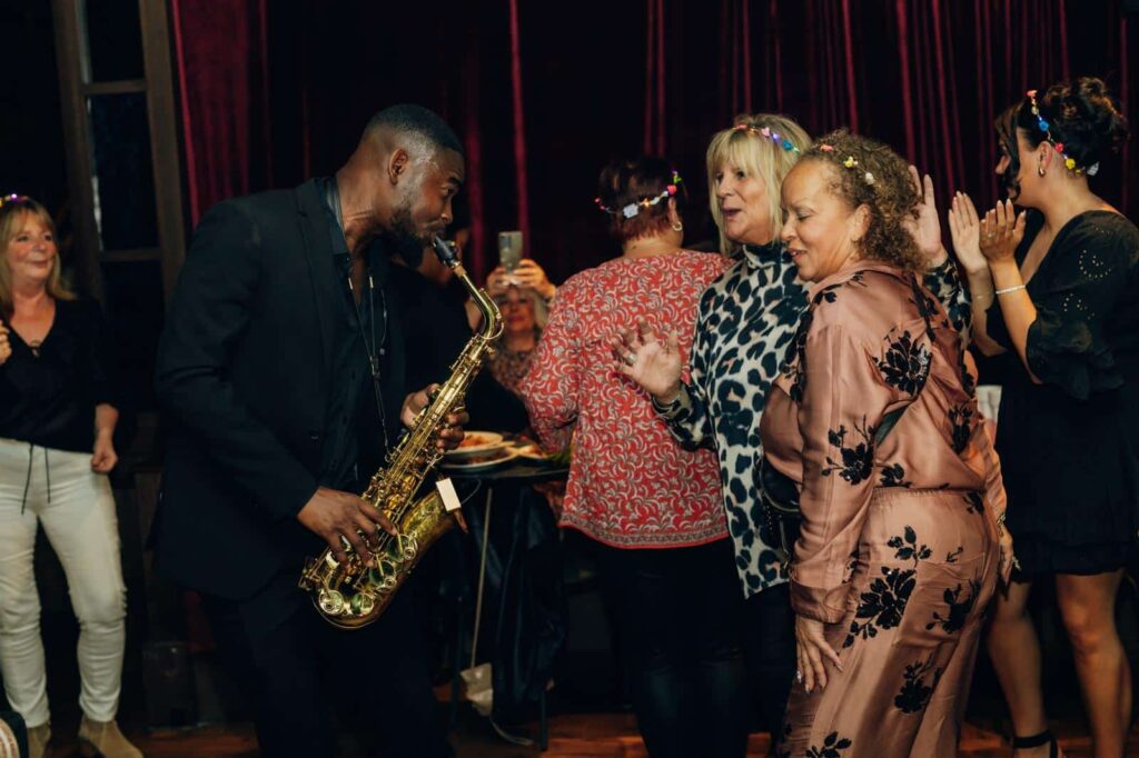 Temitope Oladipupo: playing at a night show